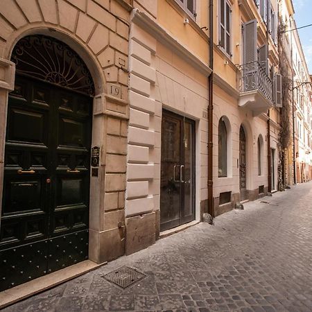 Family Room In Via Del Corso Central 罗马 外观 照片