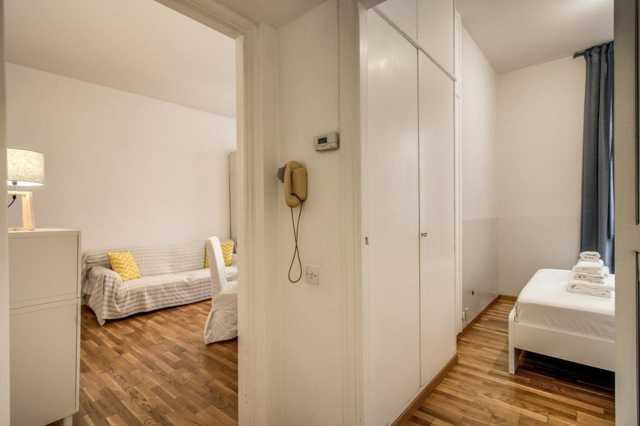 Family Room In Via Del Corso Central 罗马 外观 照片