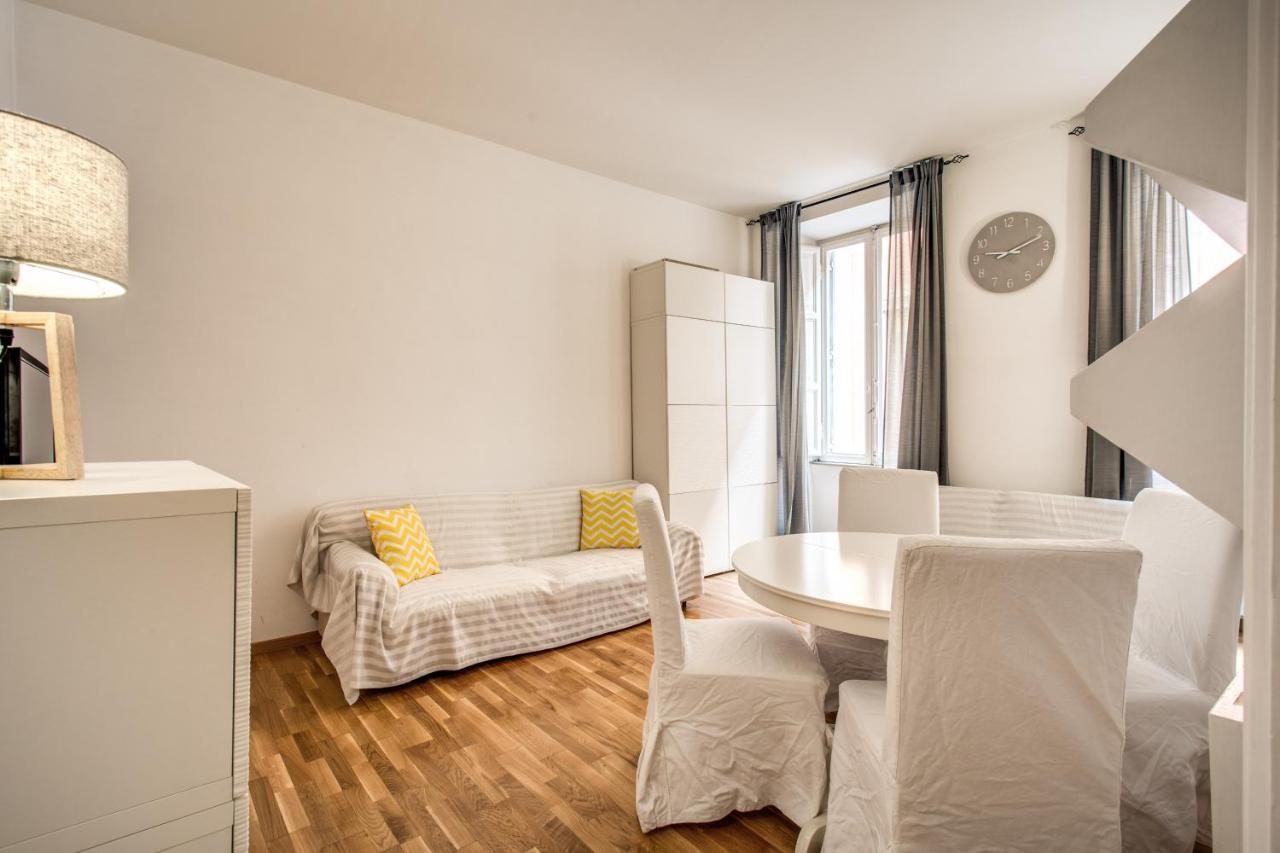 Family Room In Via Del Corso Central 罗马 外观 照片